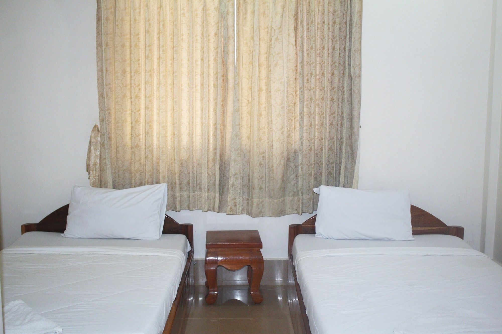 Shang Hai Guesthouse Battambang Exterior photo