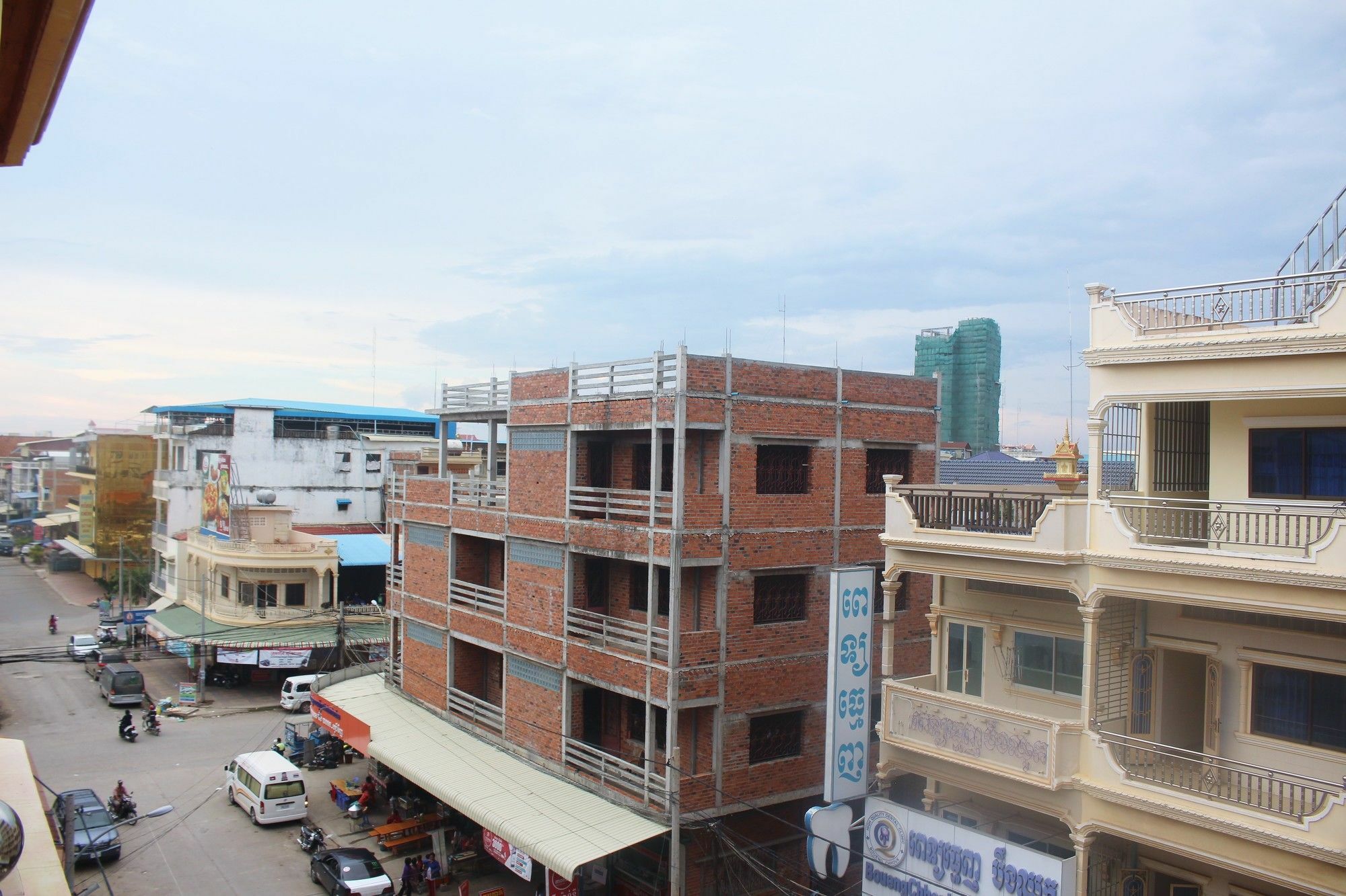 Shang Hai Guesthouse Battambang Exterior photo